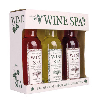 Set cadou cosmetic „WINE SPA” (Gel de duș 200ml + Șampon 200ml + Spumă de baie 200ml)