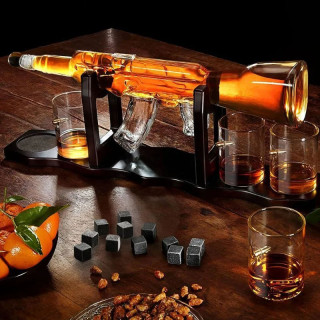 Decantor cu suport și set de 4 pahare "MITRALIERĂ AK-47"