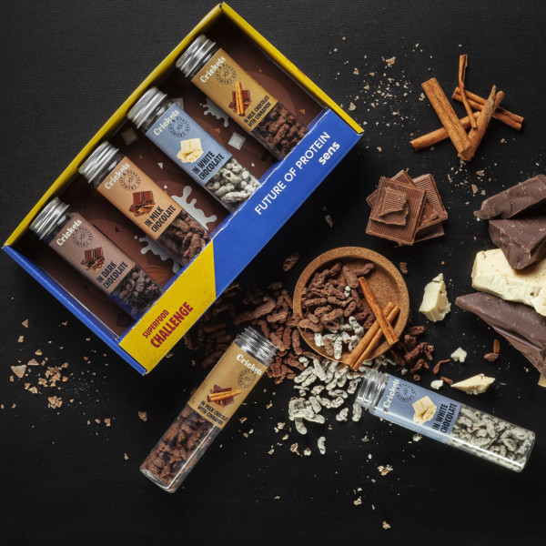Set cadou de greieri prăjiți crocanți cu ciocolată în cutie cadou
