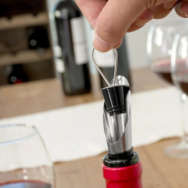 Set de instrumente pentru vin într-o sticlă (5 bucăți)