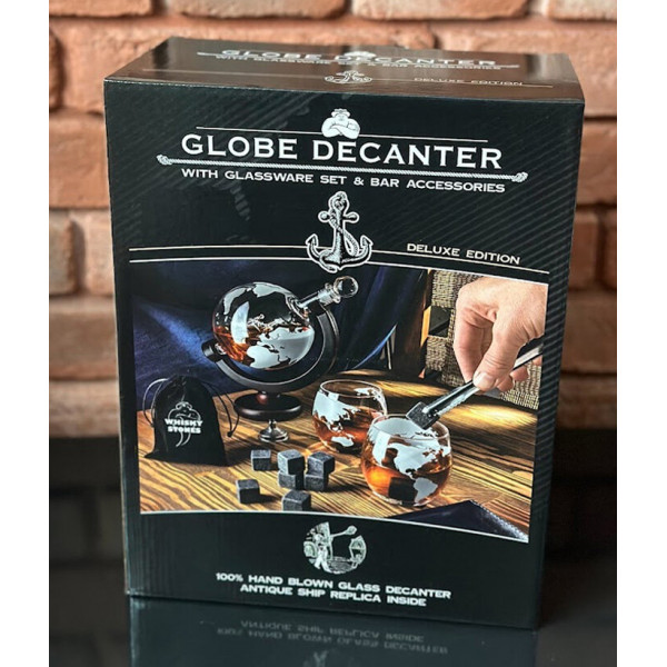 Carafă în formă de glob cu 2 pahare DELUXE