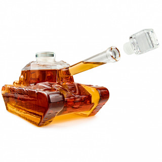 Carafă în formă de tanc (1 litru)