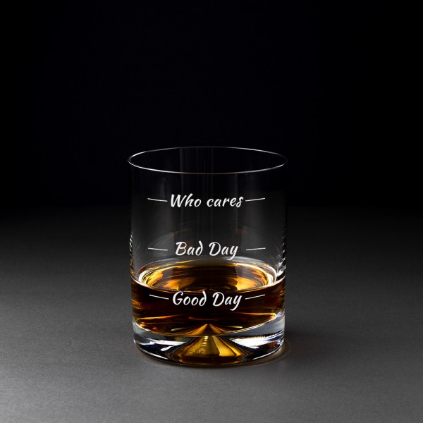 Setul iubitorilor de whisky în formă de chitară "Who cares"