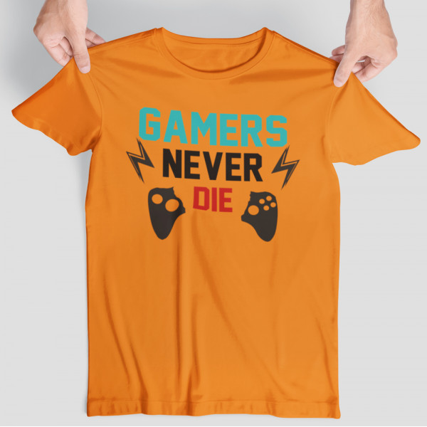 Tricou "Gamers never die"