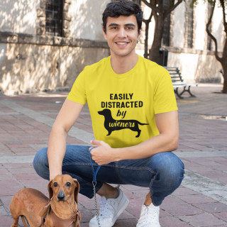 Tricou "Easily distracted by wieners"