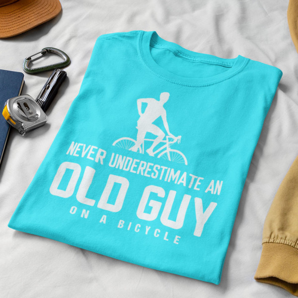 Tricou "Never underestimate"