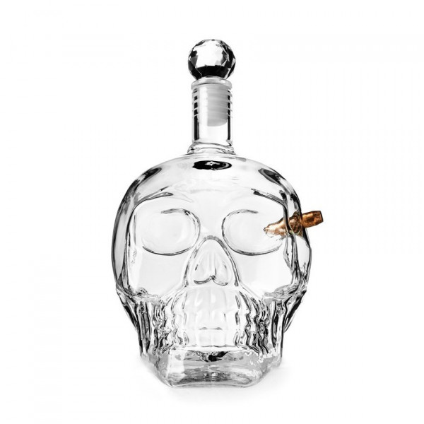 Carafă în formă de craniu cu glonț