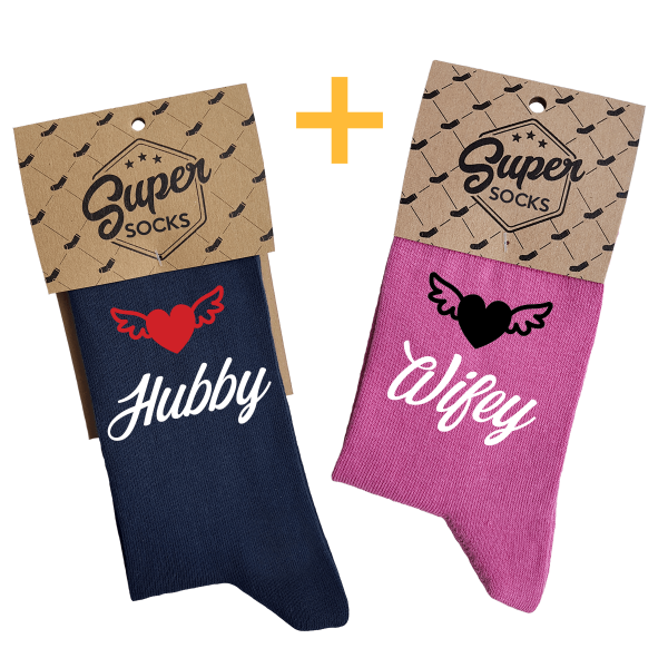 Set de șosete pentru cuplu "Wifey & Hubby" Set de șosete pentru cuplu "Wifey & Hubby"