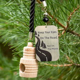 Parfum de mașină "Keep your eyes on the road"