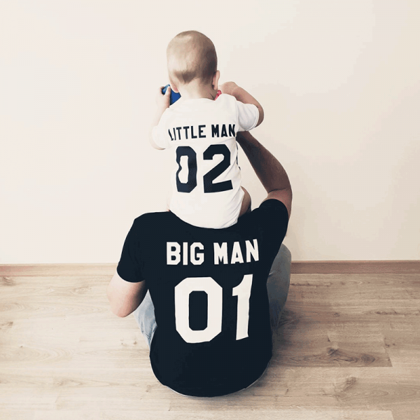 Set de tricouri "Big man and Little man" cu numerele selectate Set de tricouri "Big man and Little man" cu numerele selectate