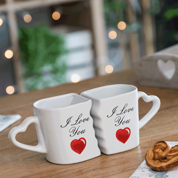 Cană dublă pentru el și ea "I Love You" Cană dublă pentru el și ea "I Love You"
