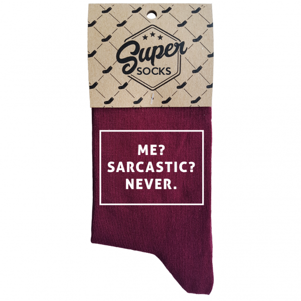 Șosete pentru femei „Me? Sarcastic? Never“ Șosete pentru femei „Me? Sarcastic? Never“