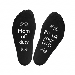 Șosete cu imprimare pe tălpi "Mom off duty"