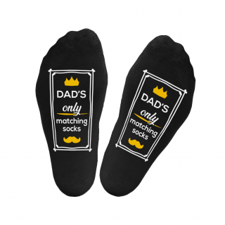 Șosete cu imprimare pe tălpi "Dad's only matching socks"