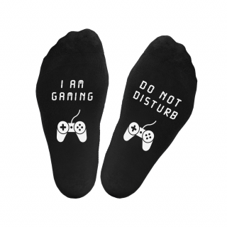 Șosete cu imprimare pe tălpi "I am gaming, do not disturb"