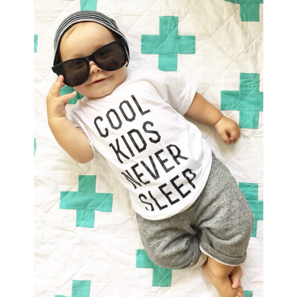 Tricouri pentru copii "Cool Kids Never Sleep" Tricouri pentru copii "Cool Kids Never Sleep"