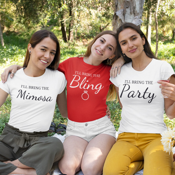 Tricou pentru femei "Bride's team" cu textul ales de tine