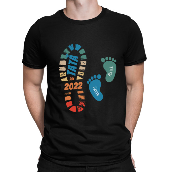 Tricou "Pe urmele tatălui" cu numele copiilor și data personalizate
