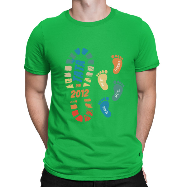 Tricou "Pe urmele tatălui" cu numele copiilor și data personalizate