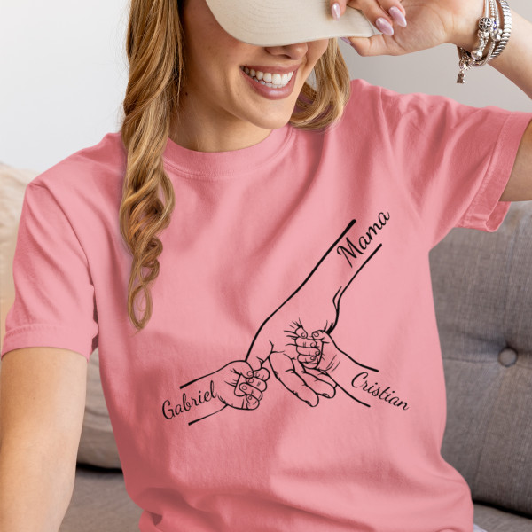 Tricou pentru femei "Mama și copiii", cu numele copiilor alese
